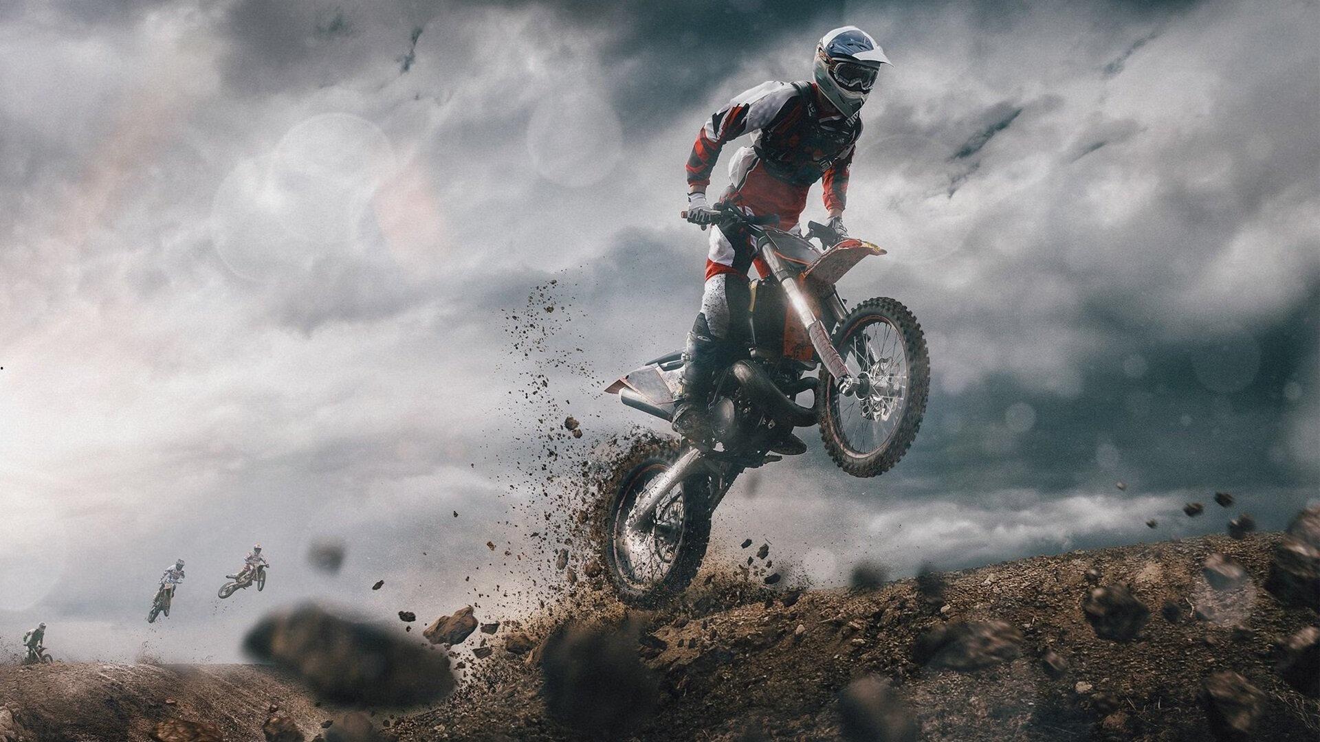 纳达尔鏖战五盘险胜德约科维奇，第14次捧起法网男单冠军奖杯